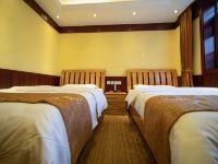邛崃羌族城堡酒店 - 标准双床房
