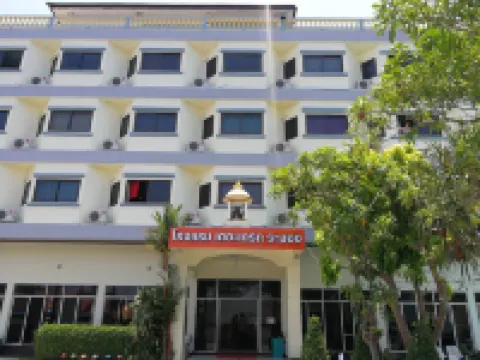 The Great Rayong Hotel Hotels near Phe