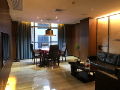 No.1 International Hotel