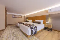 JAMES JOYCE COFFETEL Hotels in Zhuhai