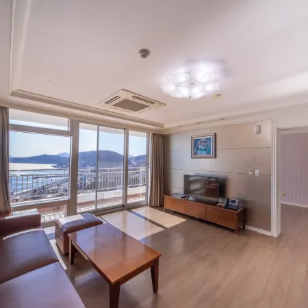 The Ocean Hotel & Resort Отели рядом с достопримечательностью «Поле для гольфа The Ocean»
