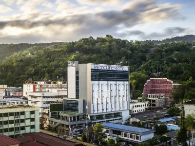 Mercure Jayapura Hotel dekat Gereja GKI Kasih Dok IX Atas
