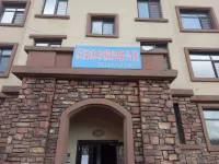 Benxi Huamu Hefu Warm Apartment Hotels near Benxi Tanggou Scenic Resort