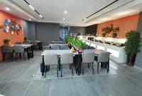 Korla Jianuo Imprint Hotel (Huijia Times Square) Hotels in Korla