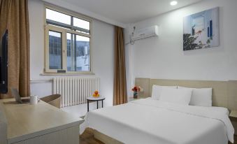 Eurotime Mediterranean Hotel (Rongcheng Chishan Scenic Spot Shidao Building Store)