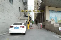 武漢江漢路江灘好百年美侖國際飯店 - 停車場