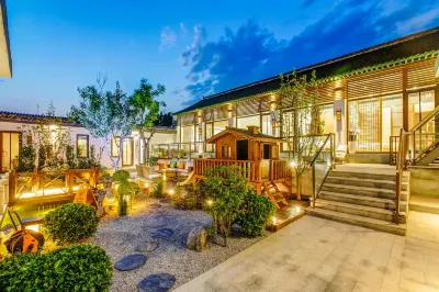 Floral hotel·guitingjunshe Hotel Hotels near Pioneer Peony Garden