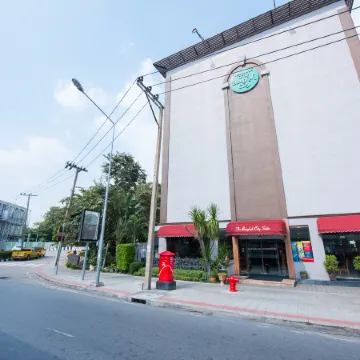 Bangkok City Suite Отели рядом с достопримечательностью «Башня Bobae»