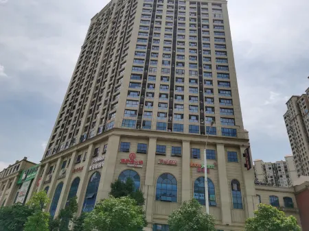 Loudi Poetry and Far B&B