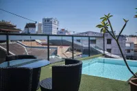 38PC Boutique Hotel - Rooftop Pools