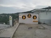 Sanshan Lodge Inn Hotels in Worship Ceremony/Fantawild Adventure