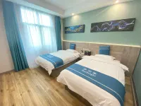 Ankang Duo Shangke Light Luxury Hotel - Parvekkeita