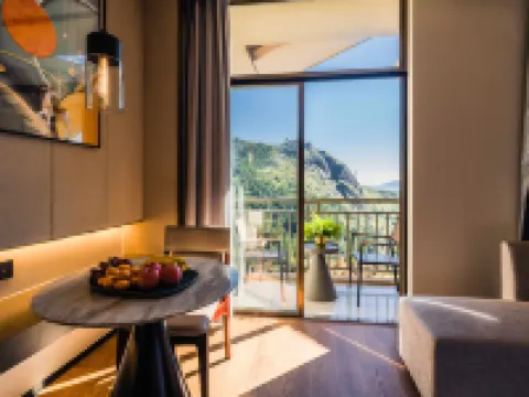 JUNLIN.CRESCENT BAY HOTEL Zhouning İlçesi otelleri