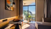 JUNLIN.CRESCENT BAY HOTEL Hotel di Zhouning
