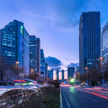 Holiday Inn Express QINGDAO CITY CENTER by IHG Отели рядом с достопримечательностью «Циндао-Восточный Университет»