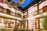 Simaqihang Hotel(LiuYe Lake Shop)