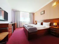 Relax Inn Hotels near Prague 9