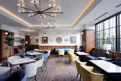 Hotel New Port Yokosuka فنادق في يوكوسوكا
