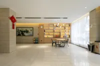 GreenTree Inn Business Hotel (Zhongxiang Zhongbai Plaza Bus Station Branch) - parking