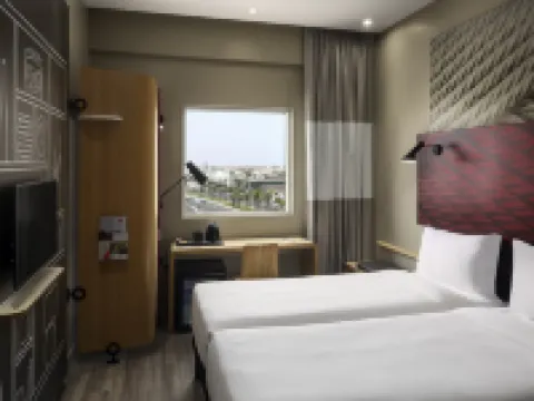 Ibis Jeddah Malik Road Hotels in Jeddah