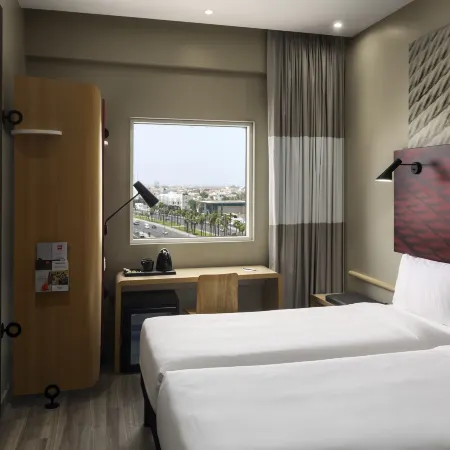 Ibis Jeddah Malik Road