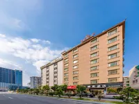 Shengshi Hotel (Zengcheng Donghuicheng Wanda Store) Hotels near Zengcheng Campus of Guangzhou Institute of Applied Science and Technology