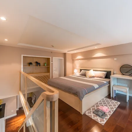 Qingxuan Homestay (Ningbo Cultural Plaza)