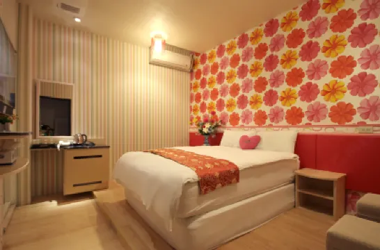 Quan Fu Tan Hui Hotel Hôtels à proximité de : Checheng Station