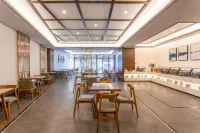 Lanyu Weiyue Hotel