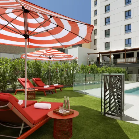 Hard Rock Hotel Madrid Отели рядом с достопримечательностью «Арганзуэла»