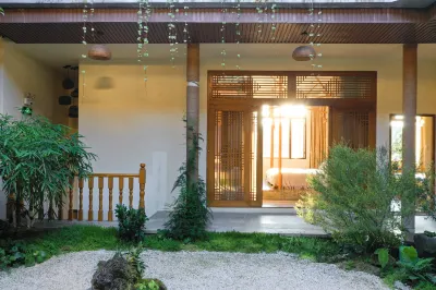 Yugui Hot Spring Holiday Hotel