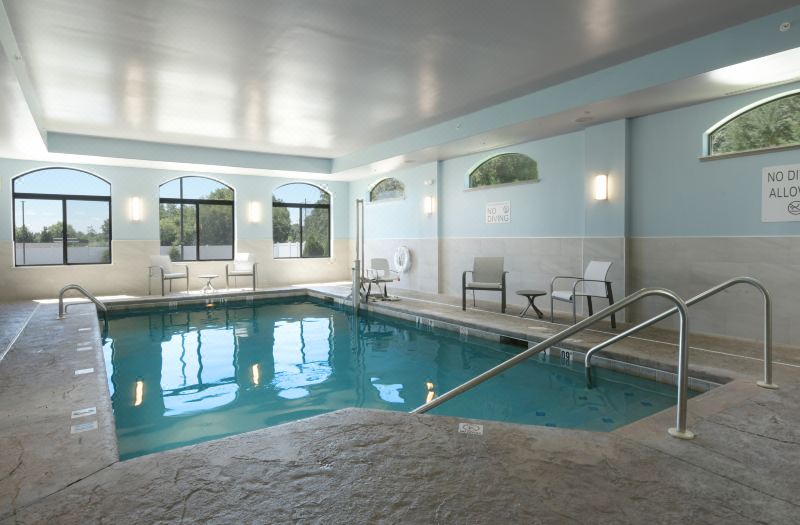 Holiday Inn Express & Suites Williamstown - Glassboro by IHG photo 2