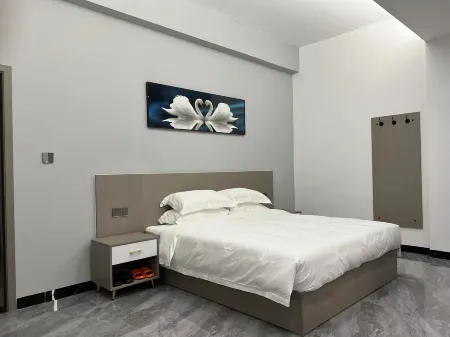 Dawu Inn Отели в г. Дунюань