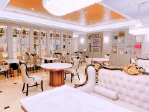 폴리셰론 인터내셔널 호텔 (멍저우)