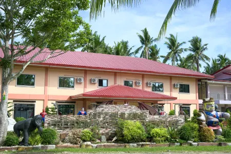 Freedom Eco Adventure Park powered by Cocotel Отели рядом с достопримечательностью «Roberto's Hideaway Beach Resort»