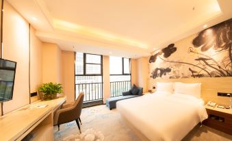 Fortune Center Hotel - Housity