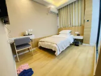 Shouxian Hancheng Express Hotel