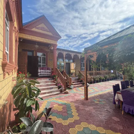Tex Liangshe Inn