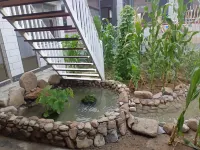 Kelaixuan Homestay โรงแรมใกล้พิพิธภัณฑ์ไวน์ชนเผ่าออเรนดา