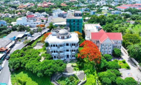 Palace Long Hai Resort