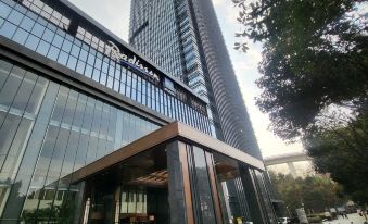 Chongqing Yangtze River International Riverside Island Homestay