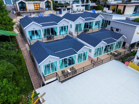 Mr. Oh's Sea View Villa Resort Отели рядом с достопримечательностью «Local Dive Thailand»