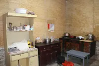 Hancheng Yuqian Daweifu Homestay