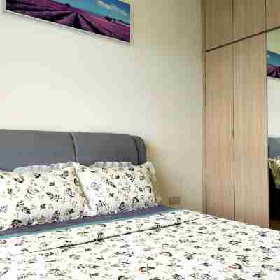 De LakeHome | Taman Wahyu City Centre [3Bedroom Sleep 5] Rooms