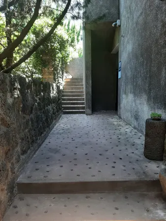 Jejurak Отели рядом с достопримечательностью «Soesokkak Estuary»