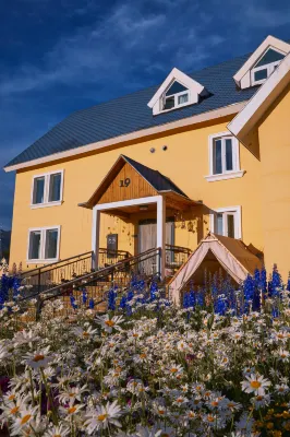 Kanas Yebo Hotel