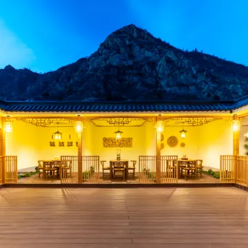 Mount Wutai Yunyin Mountain Residence B&B