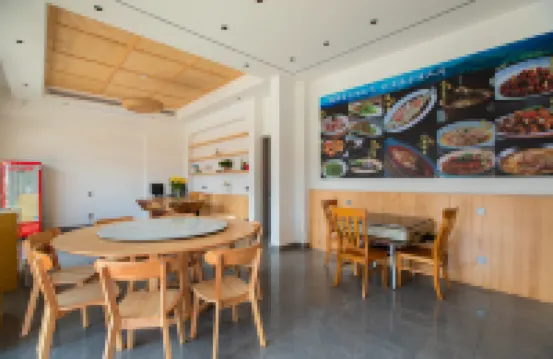 She County Shuipan Yunqi Homestay (Xin'an River Landscape Gallery Scenic Area)