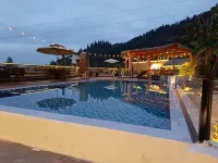 Xiyunjian B&B (Huangguoshu Waterfall Branch) - Rooftop Pools