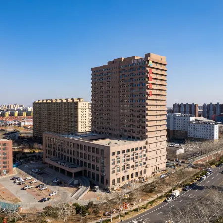 Caomeixiong E-sports Homestay (Qing Zhengfu)